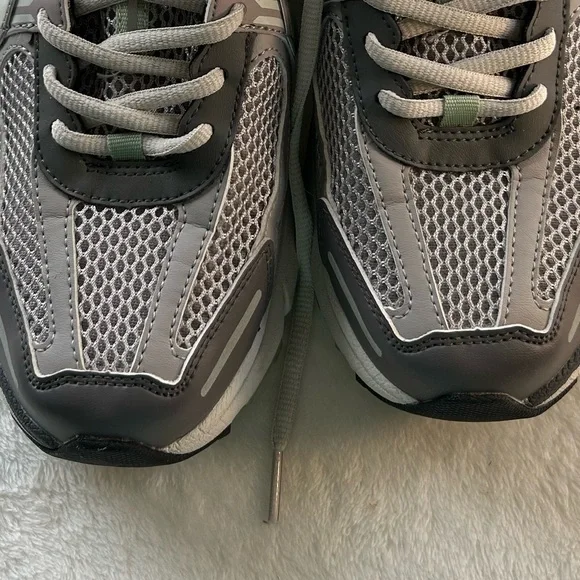 Nike Zoom Vomero 5 Cobblestone Tennis Shoes FB8825-001 Men’s 8.5 - Picture 10 of 10